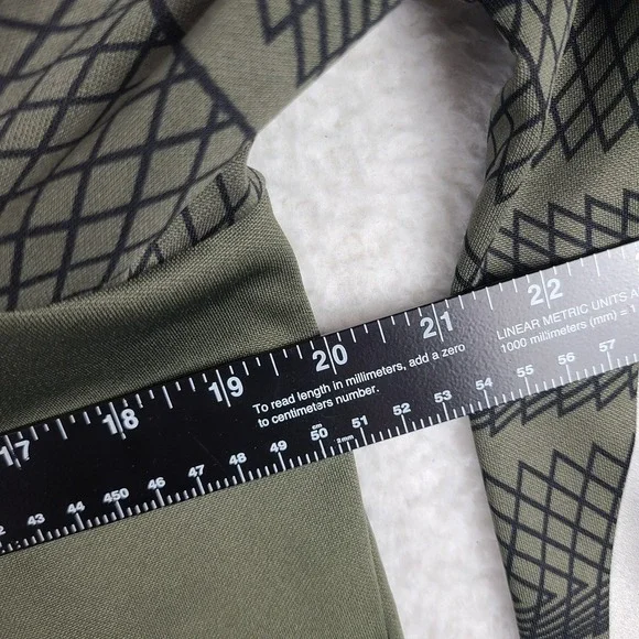 Nike Hoodie Mens Small Dark Green Olive Dri Fit Training Activewear 800303-325 - Picture 6 of 13